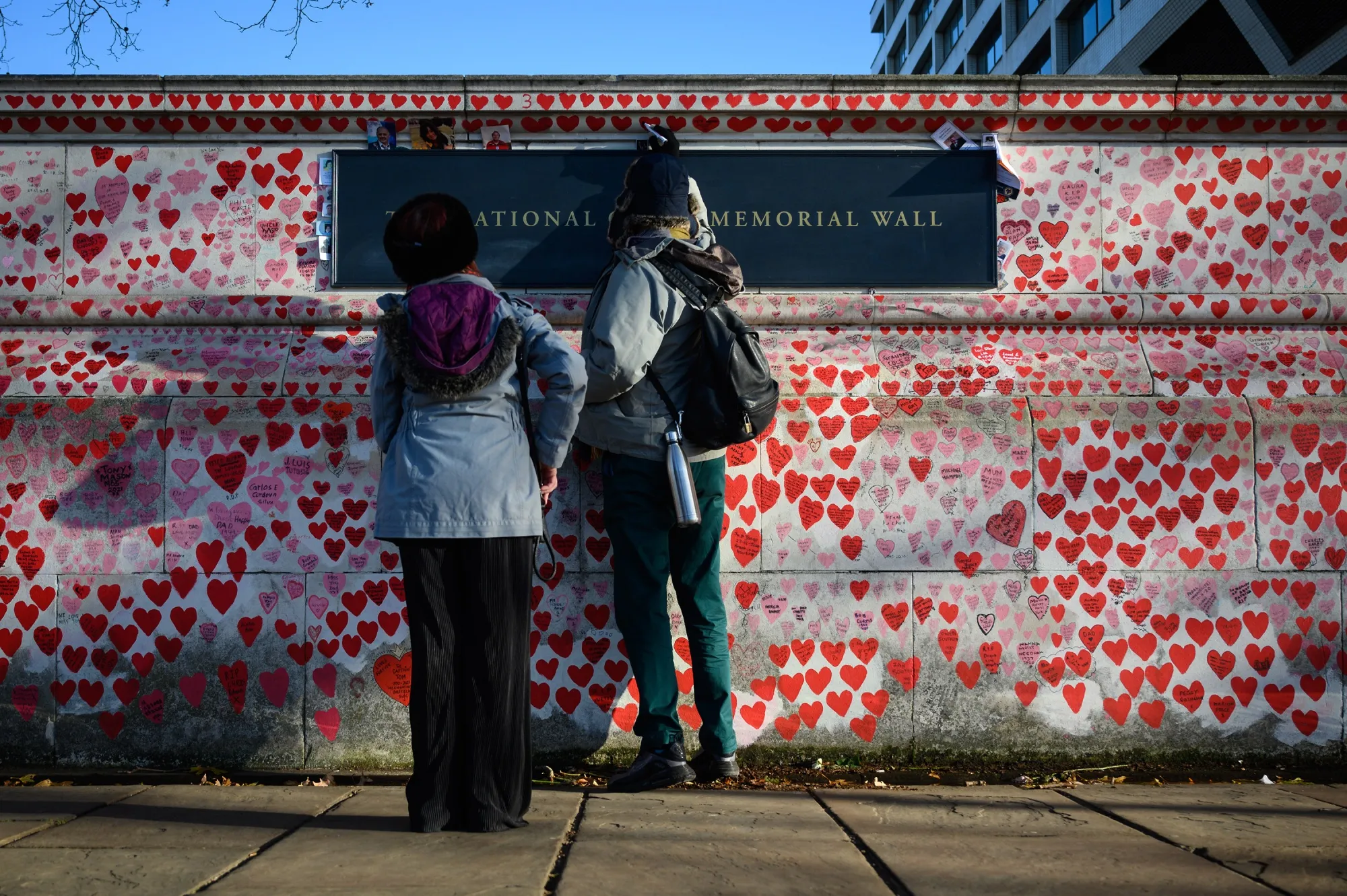 The National Covid Memorial wall, near St Thomas' hospital&nbsp;in London, U.K.