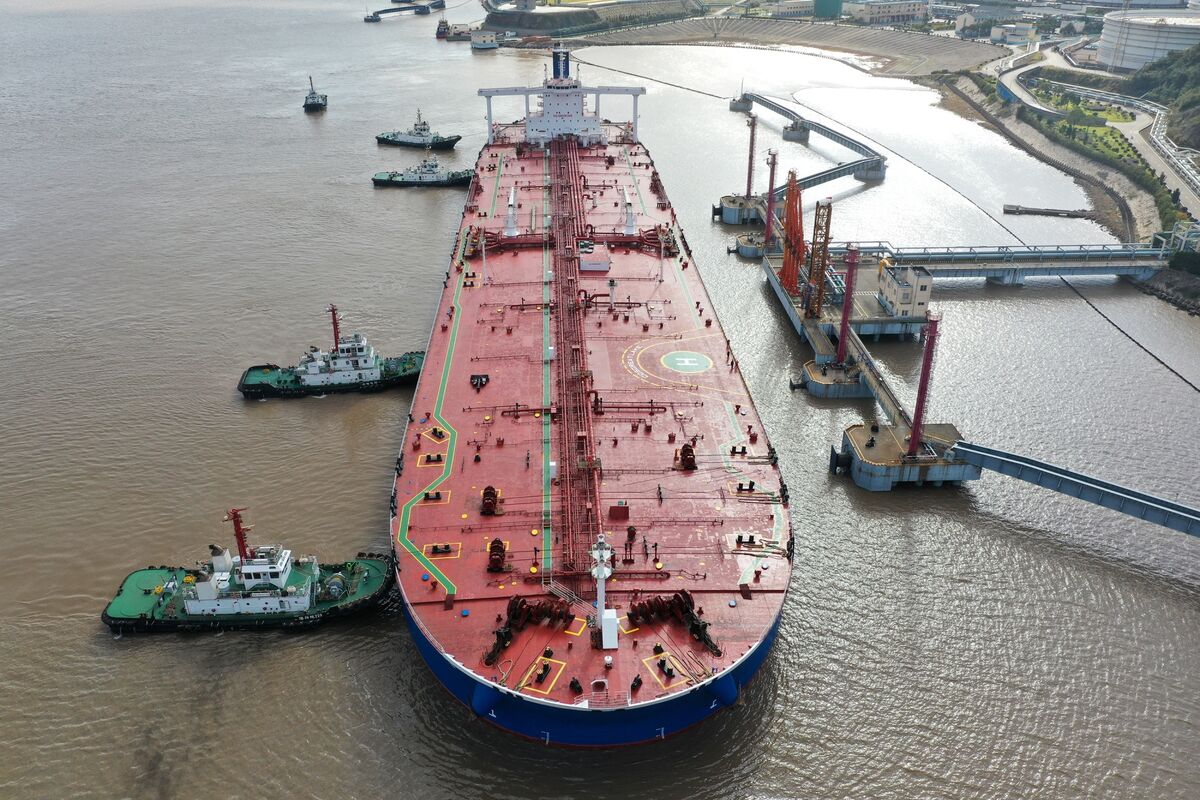 
                            China Tightens Fuel Export Curbs as Iran War Hits Oil Supply