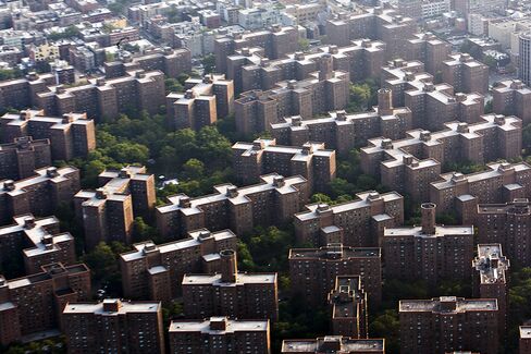 Stuyvesant Town Settlement Clears Path to Sale of NYC Property