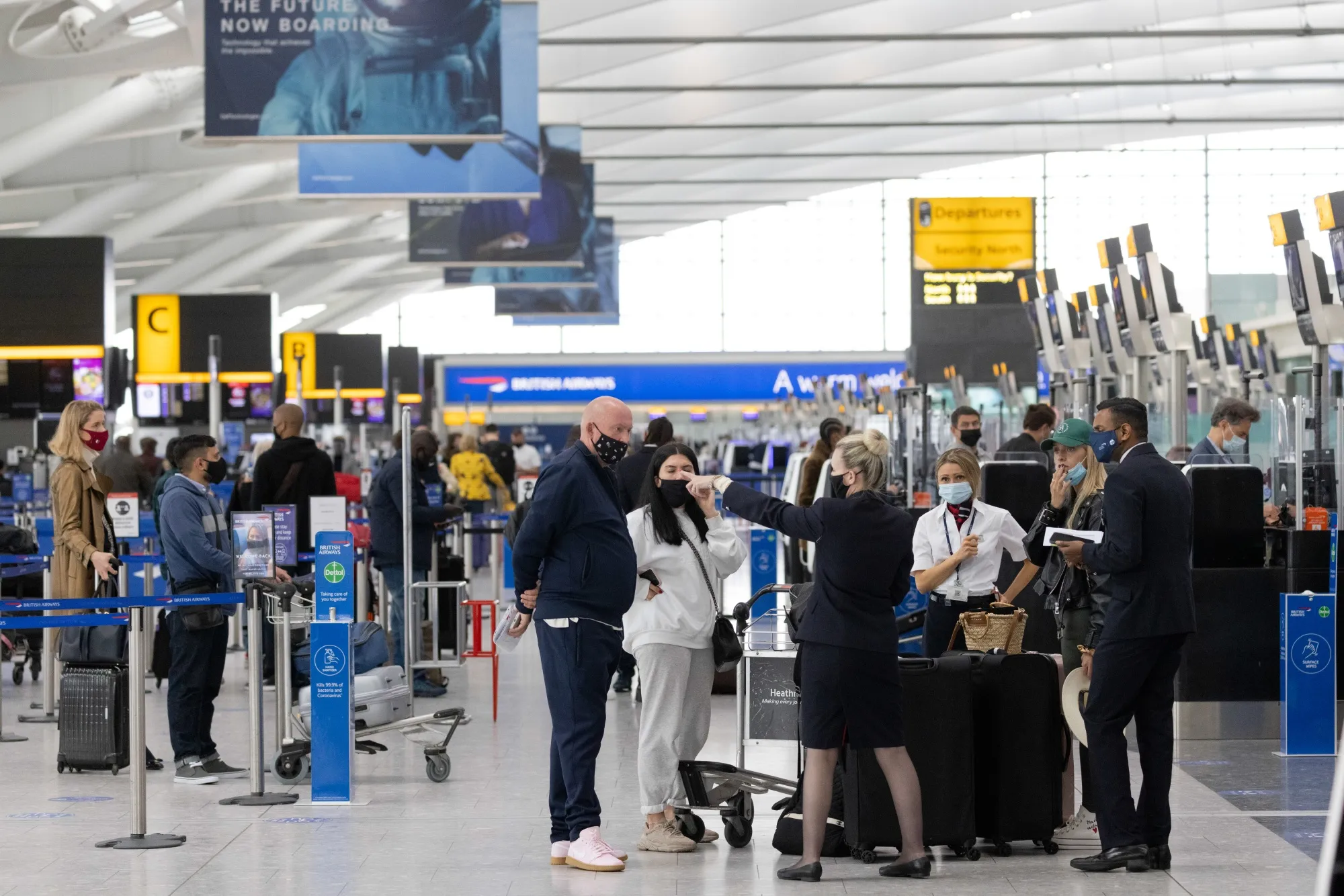 U.K. Reopens Travel to 12 Locations After Covid Ban