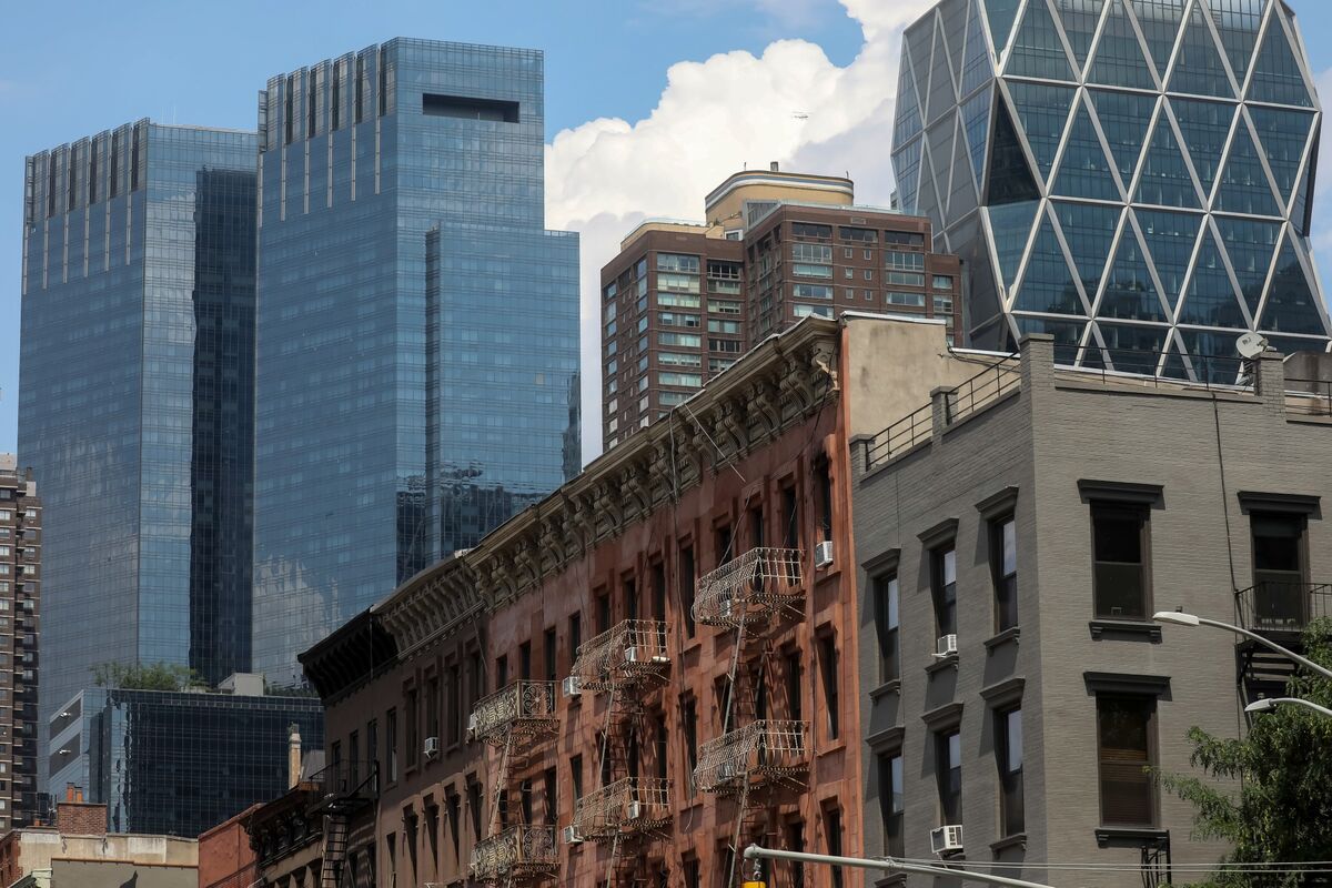 Cerberus Bought NYC Loan Book Exposed to Mamdani’s Rent Freeze