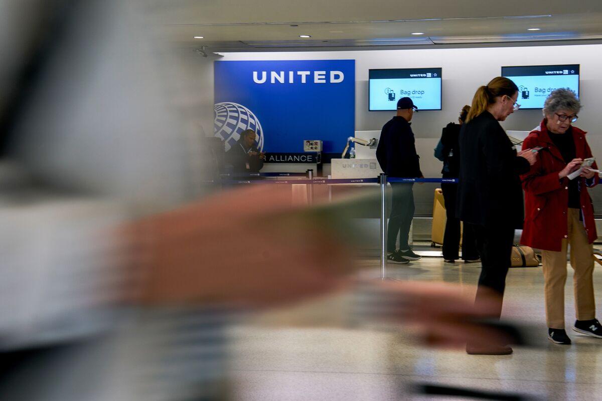 🟪"Riduzione dei voli a Newark: una soluzione temporanea per la sicurezza aerea"
