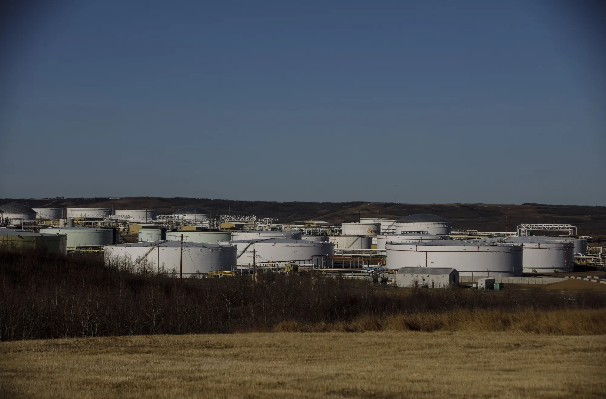 Oil Plunges Below Zero for First Time In Unprecedented Wipeout 