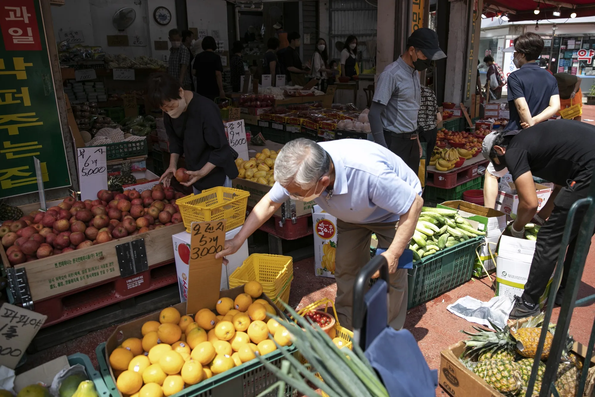 Korean Inflation Graph Korea Inflation Cooling Masks Underlying Price Pressures for BOK ...
