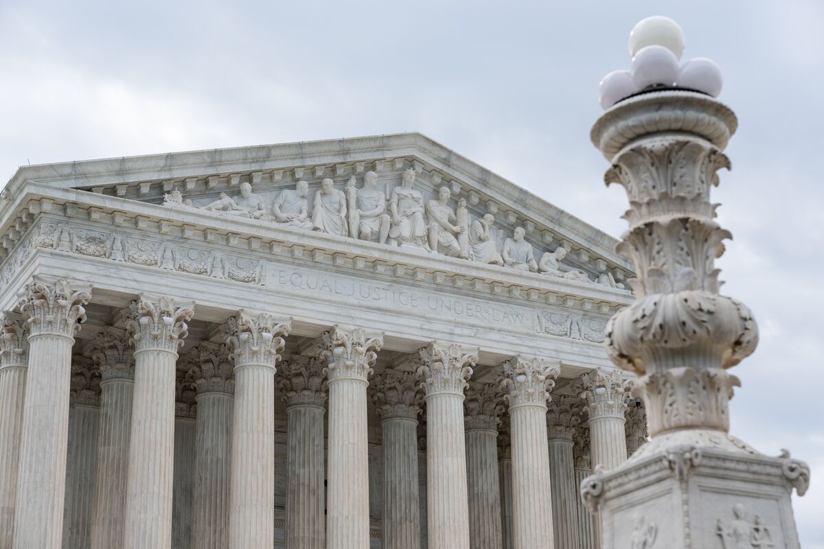 US appeals tariff-refund order after Supreme Court ruling; CBP processes refunds