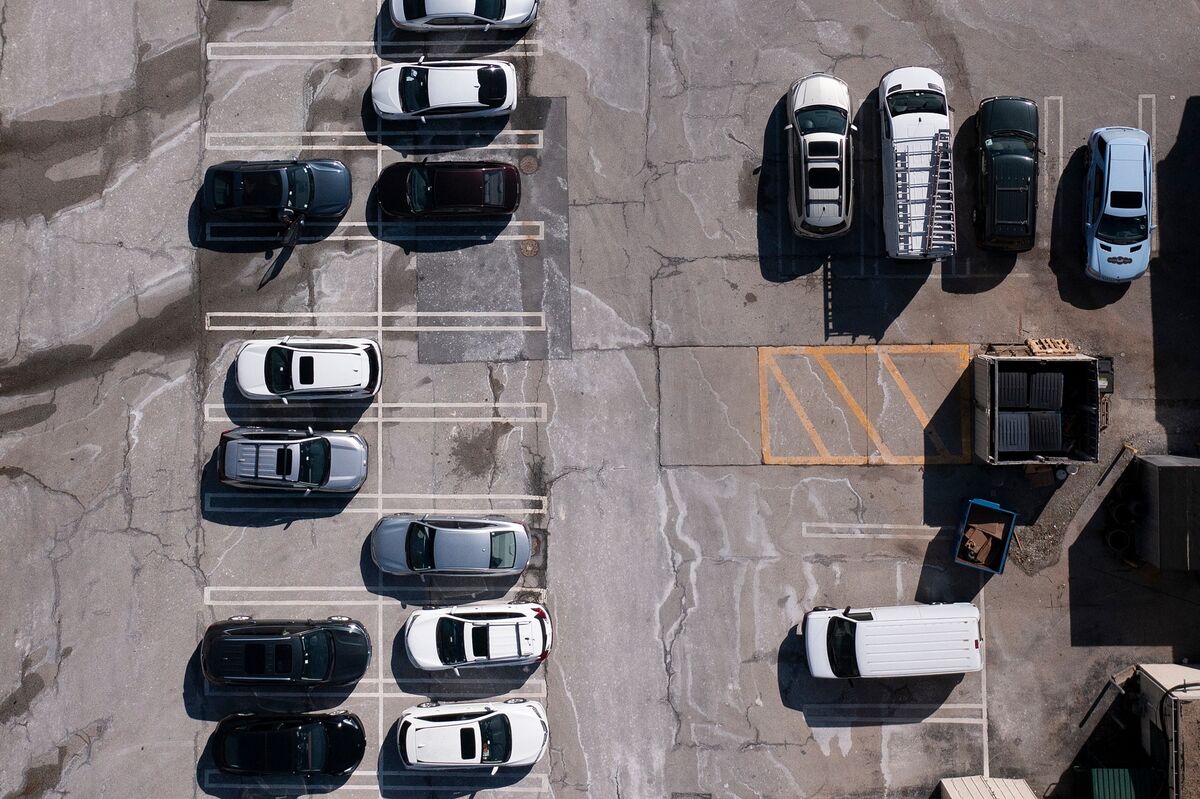 
                            Uber Buys Parking App SpotHero to Grow Its Customer Base