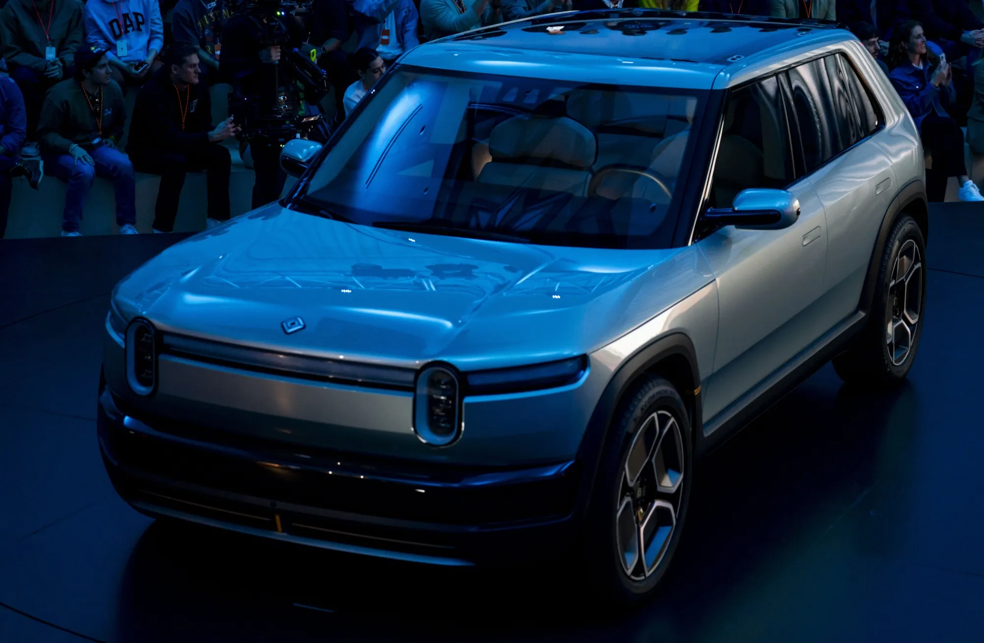 Rivian Wins Preliminary Approval for $6.6 Billion US Loan - Bloomberg