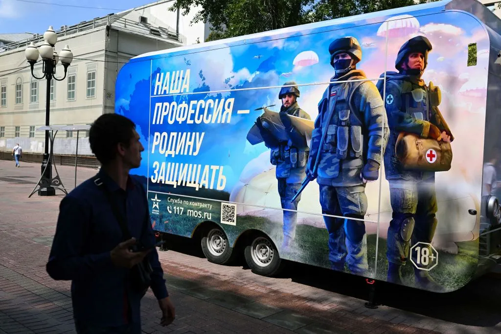 A mobile military recruitment point in Moscow in 2023.