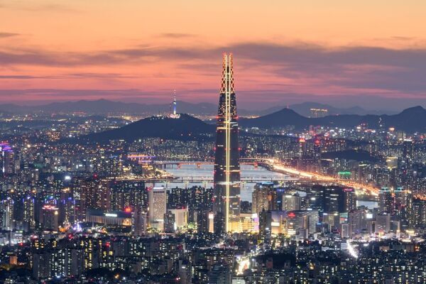 TOPSHOT-SKOREA-LIFESTYLE-CITY-SKYLINE