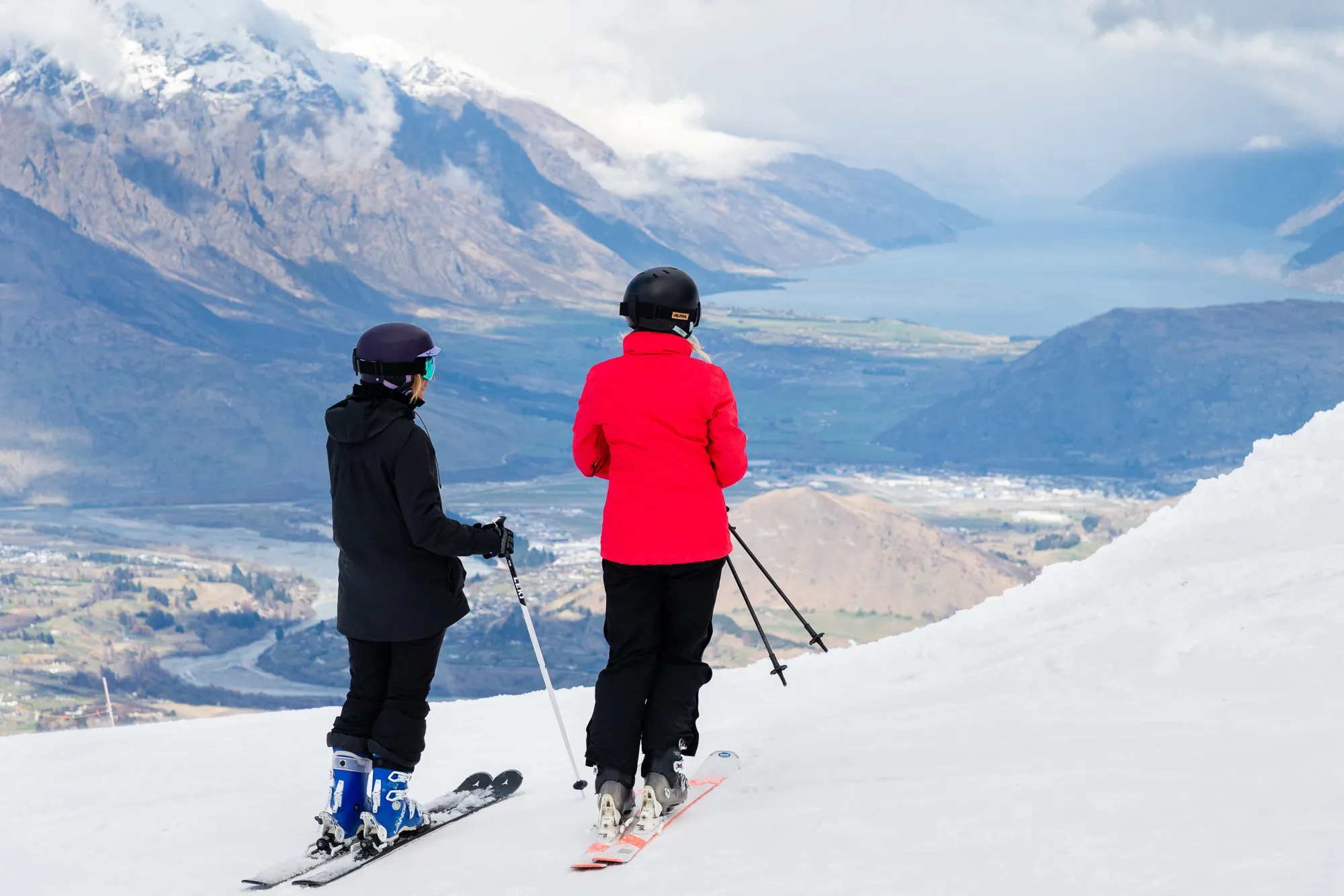 The ski resort of Queenstown in New Zealand’s South Island is popular with wealthy travelers.