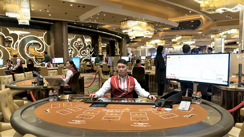 Macau Casino (WYNN, LVS, MGM) Crackdown Wipes Out $18 Billion in Value - Bloomberg
