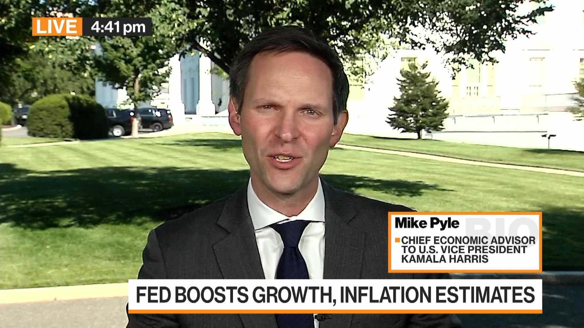 watch-encouraged-by-trend-lines-in-u-s-jobs-recovery-mike-pyle-bloomberg
