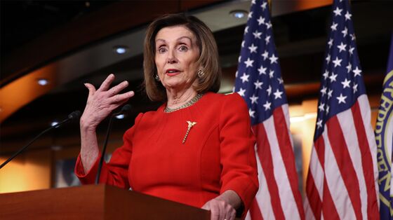 Pelosi Talks to Airline CEOs, Says Aid Should Be Part of Package