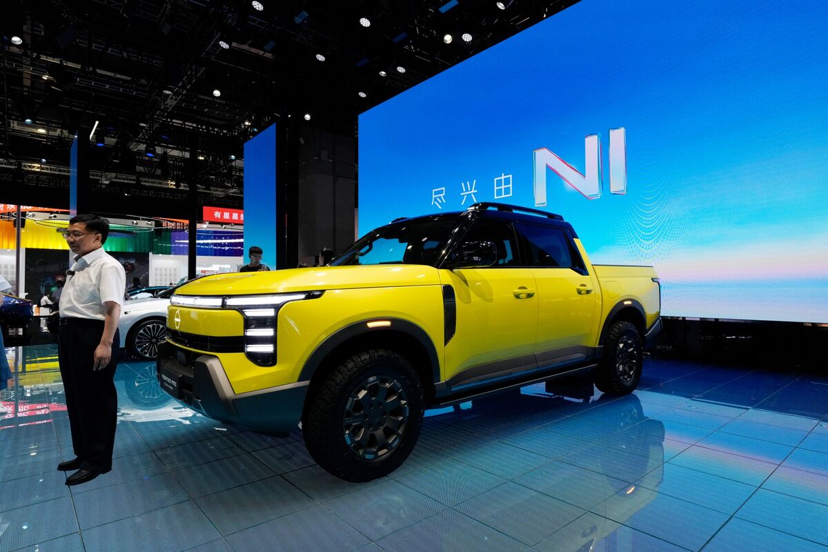 🟪"Settore Automobilistico in Crisi: Le Speranze di Collaborazione per Contrastare la Cina Si Affievoliscono"
