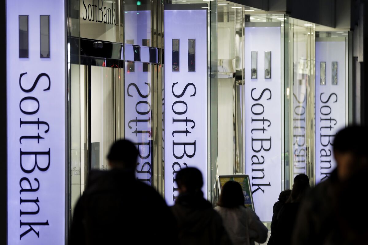 SoftBank Vision Fund Promotes From Within After Departures - Bloomberg