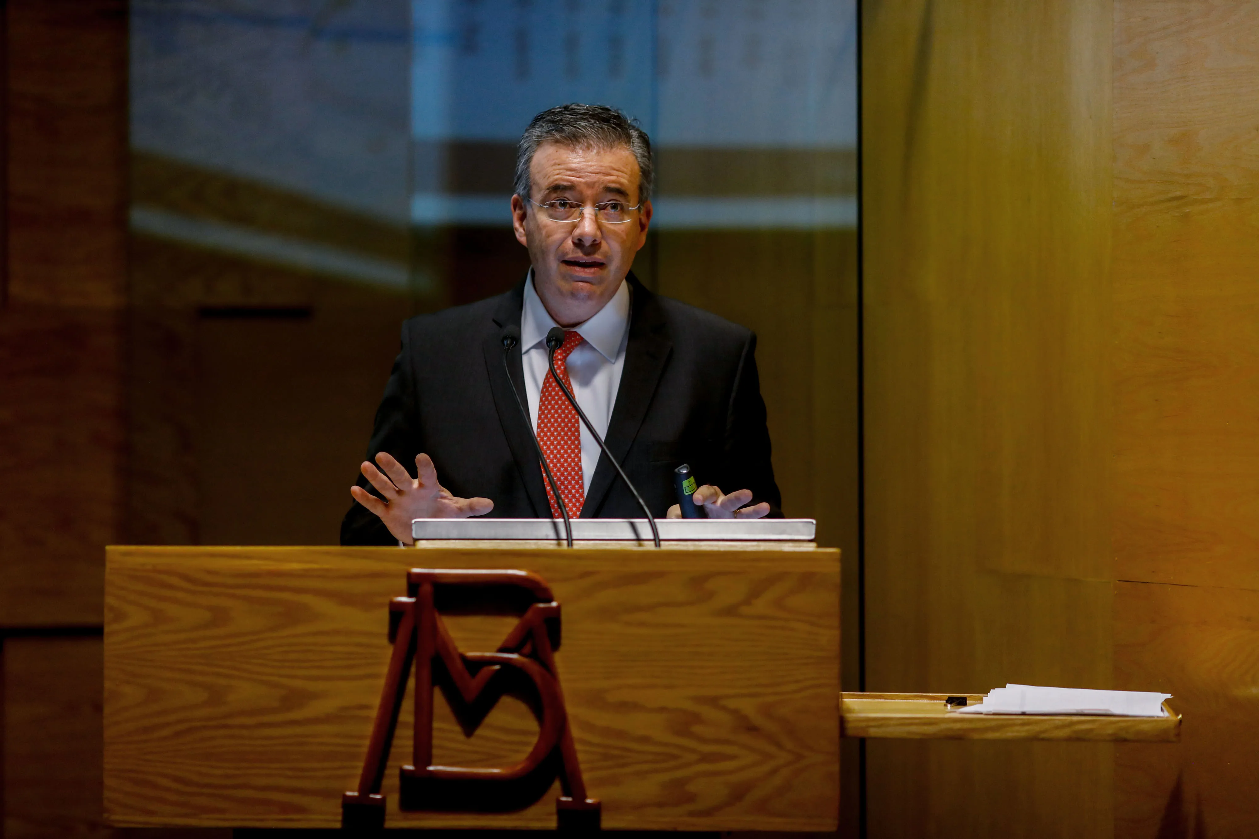 Alejandro Diaz de Leon, governor of the Bank of Mexico.