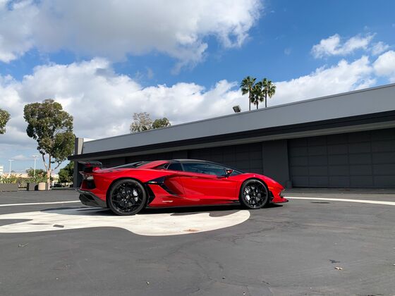 The Unadulterated Excess of a $574,000 Lamborghini