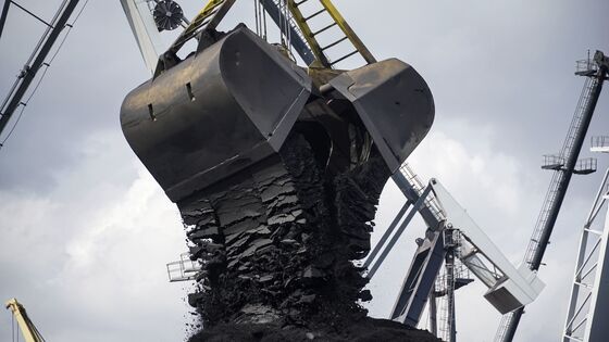Ukraine Update: EU Bans Russian Coal Imports, Japan May Follow
