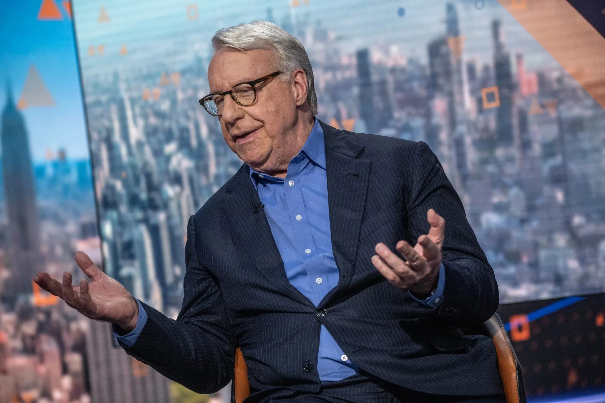 Chanos and Saylor Clash in a Wall Street War of Words - Bloomberg