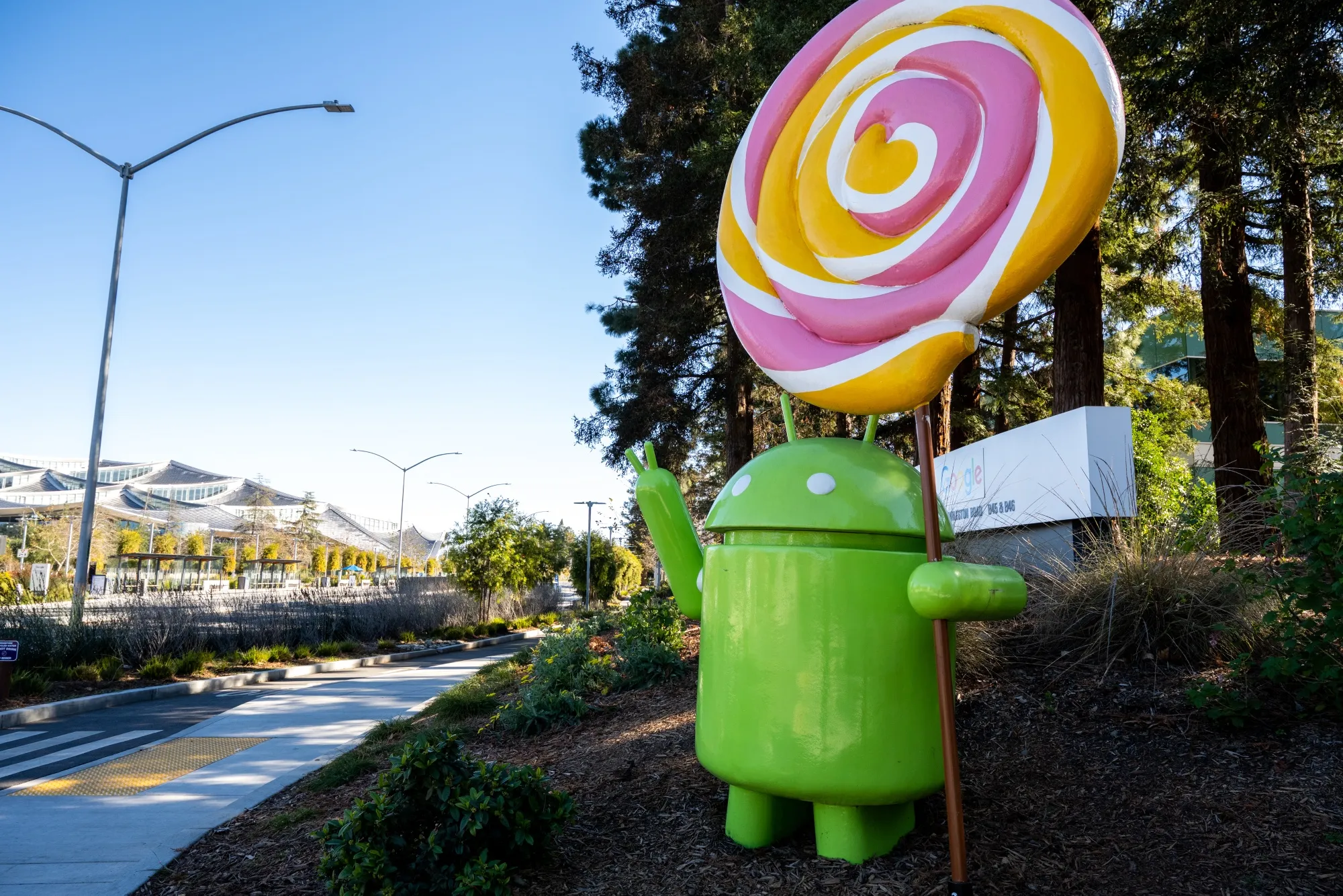 An Android mascot at Google headquarters in Mountain View, California, US, on Monday, Jan. 30, 2023. Alphabet Inc. is expected to release earnings figures on February 2.