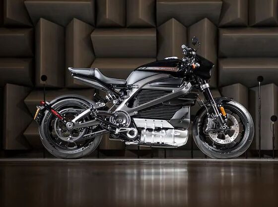 A First Ride on Harley-Davidson’s LiveWire Electric Motorcycle