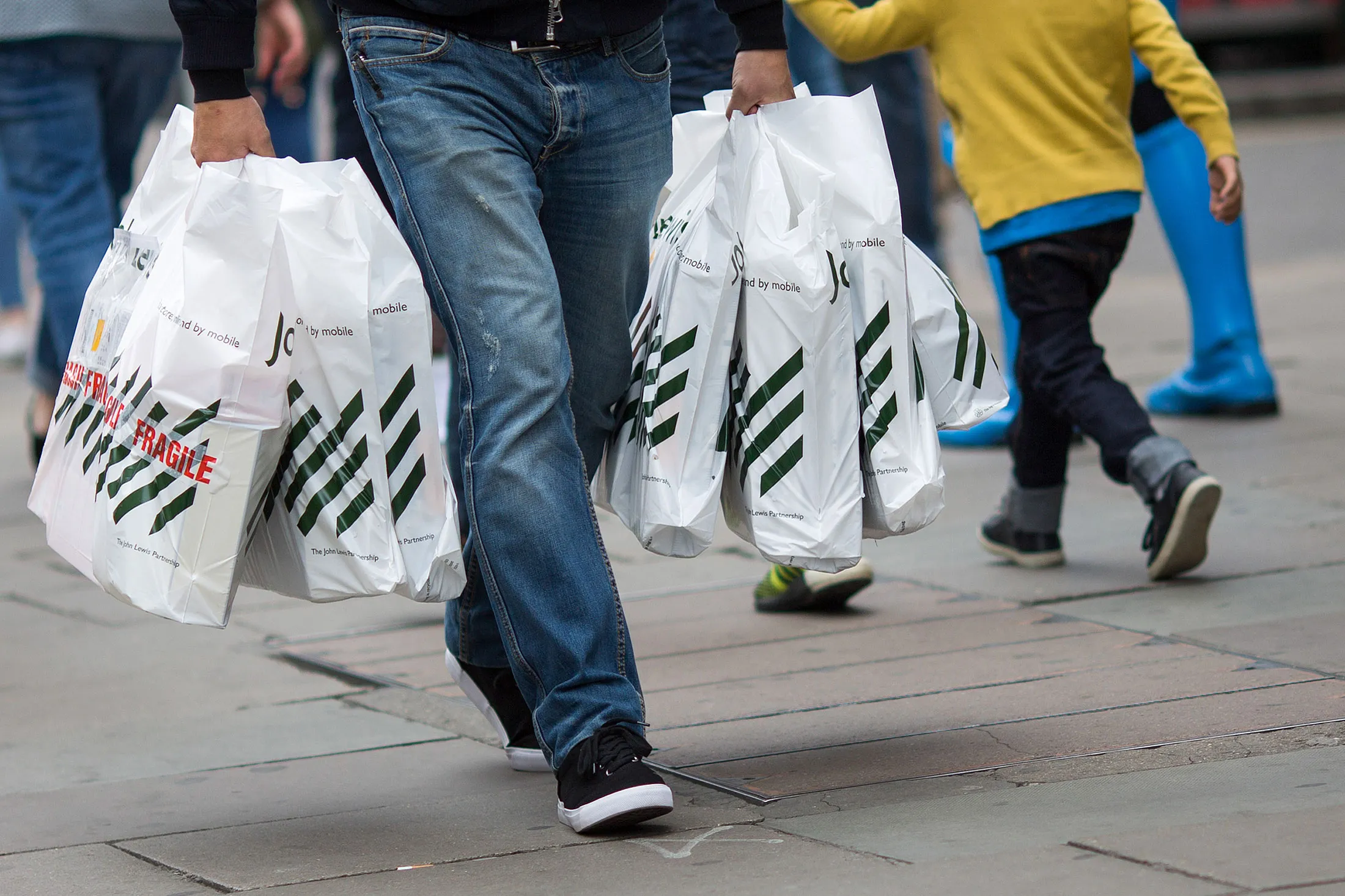 1477576075_RETAIL