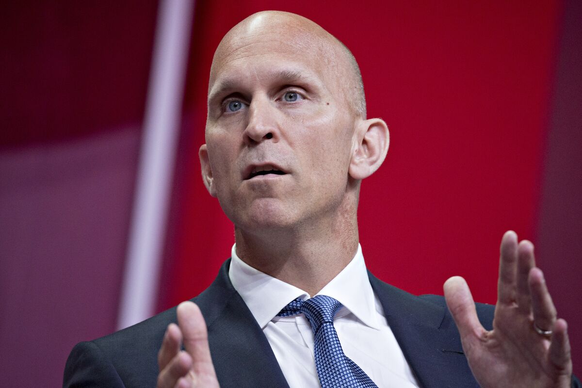 Goldman (GS) Picks TMT Banking Head Gibson for Asset Management Sales