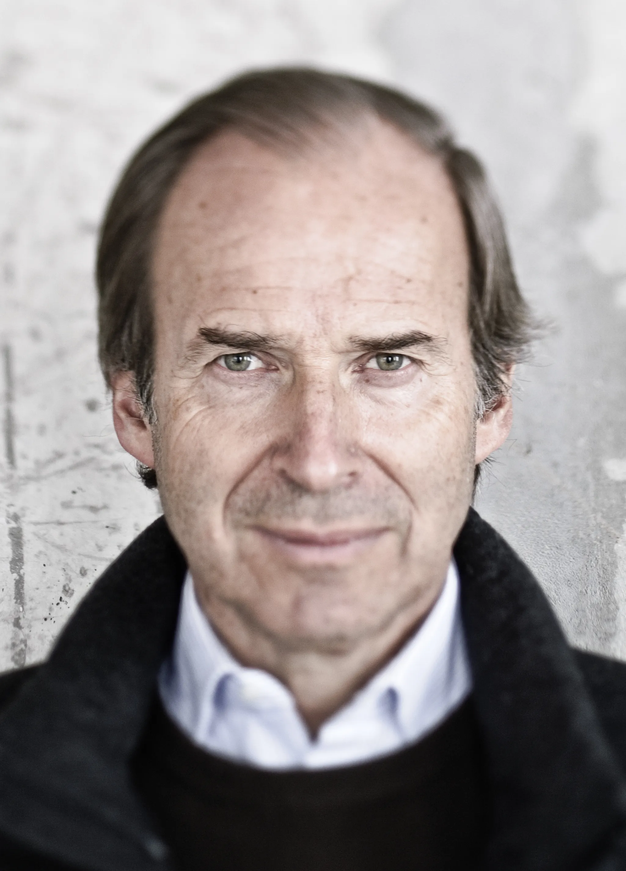 Simon de Pury curated FIRE!, a new ceramics exhibition in Manhattan -- his first in 28 years. Photographer: Barnabas Imre