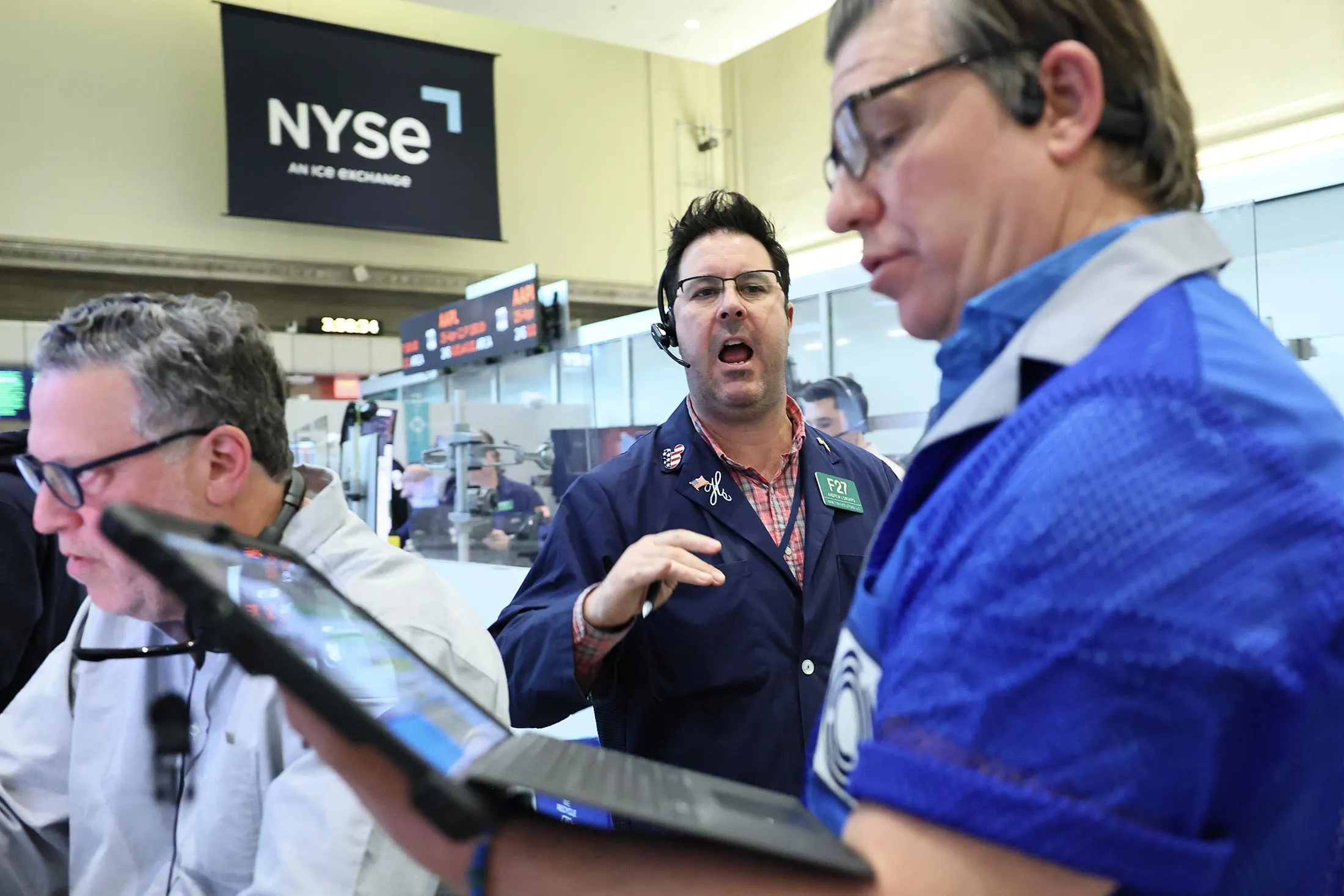 Traders work on the floor of the New York Stock Exchange during afternoon trading on&nbsp;April 9.