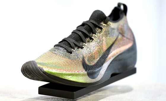 Nike’s Carbon-Fiber Running Shoes Get Clearance for Olympics