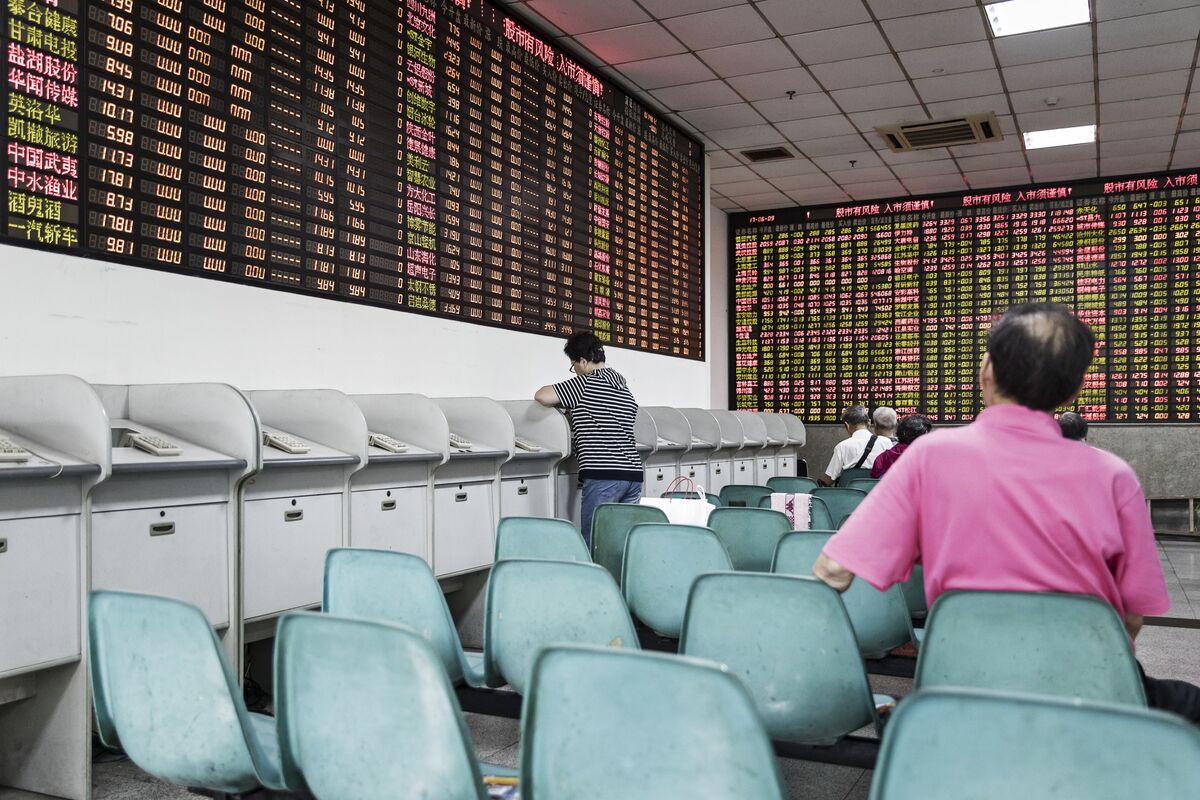 Stocks on the verge of overcoming the 2015 bubble: what to look for in China