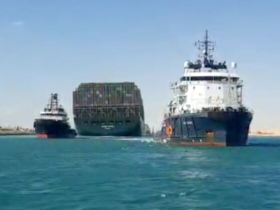 ‘Tanker Gang’ Day Traders Piled Into Ship Stocks During Jam