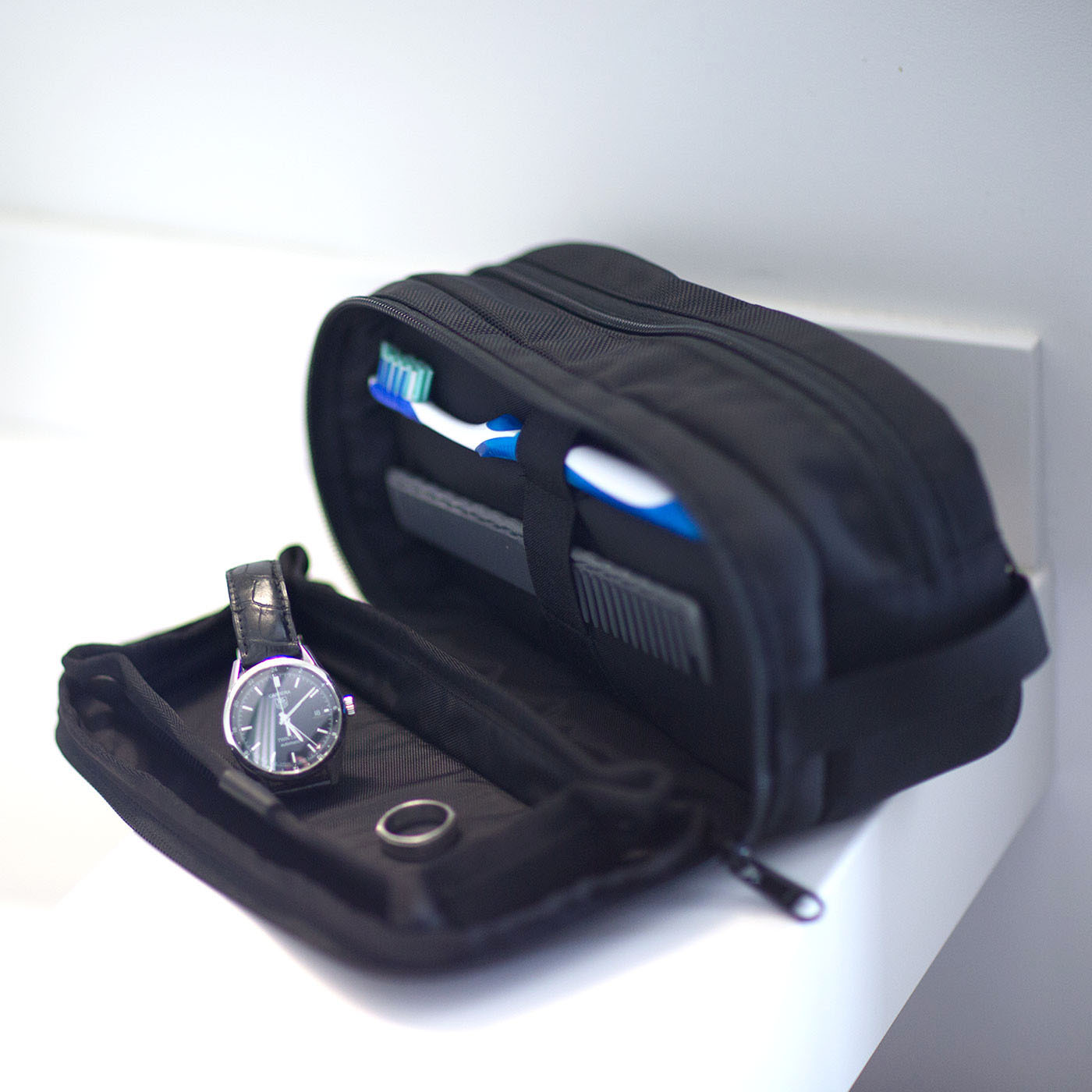 Nine Best Dopp Kits To Travel With Bloomberg