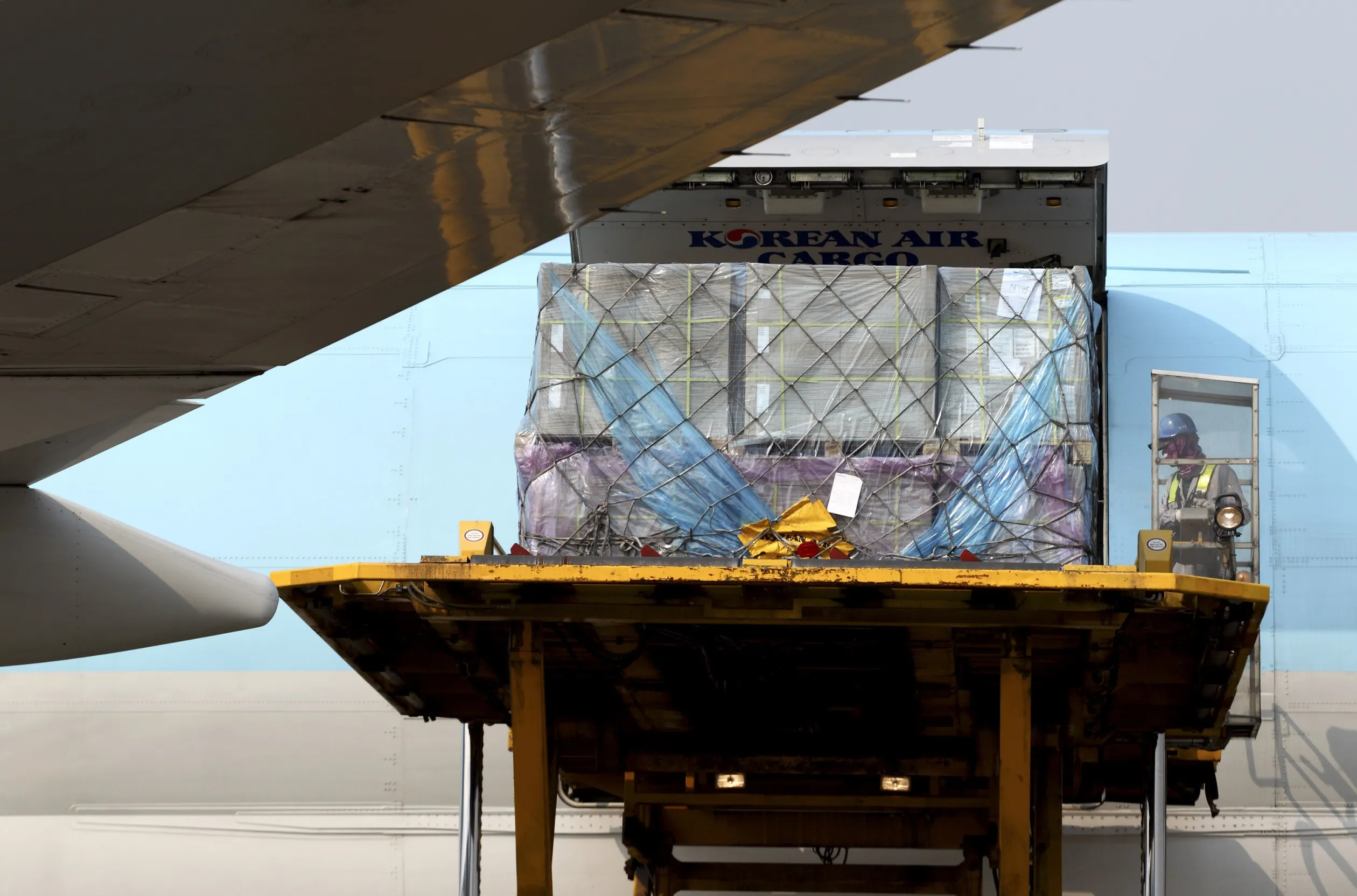 Inside Korean Air Lines' Cargo Terminal