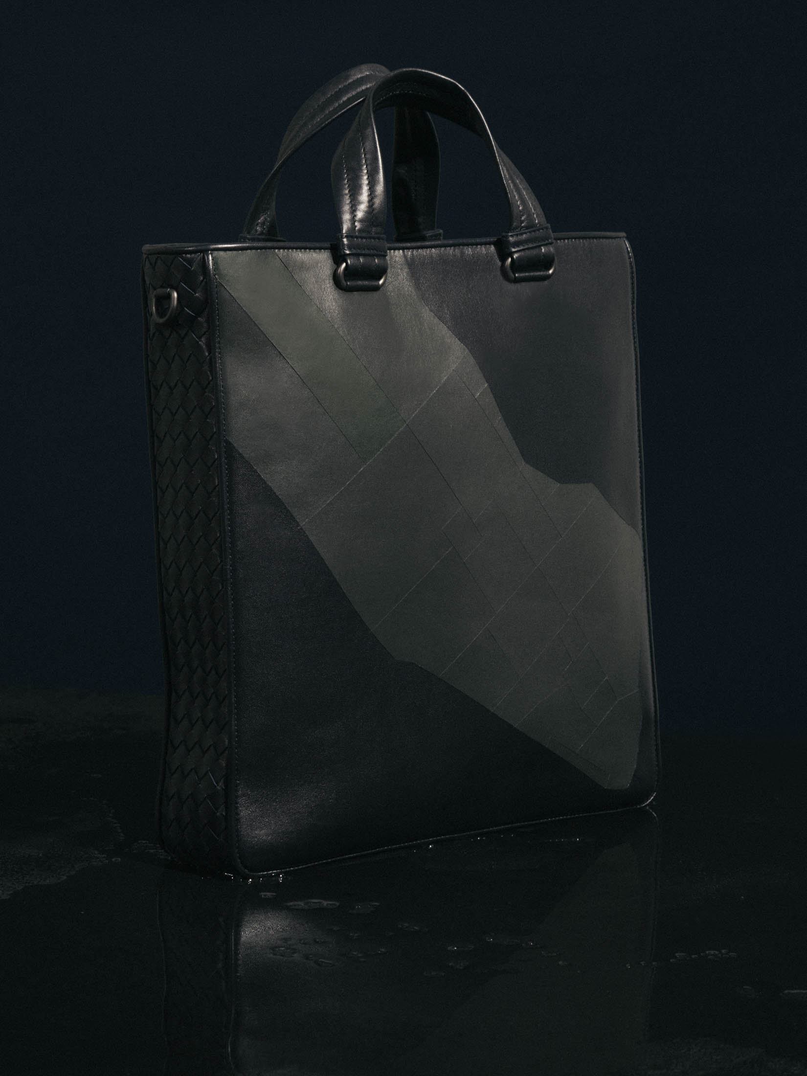 Bottega Veneta's Leather Bags Are Inspired by New York City – Robb Report