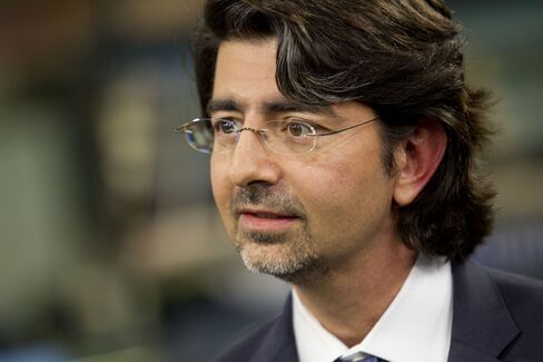 Pierre Omidyar.