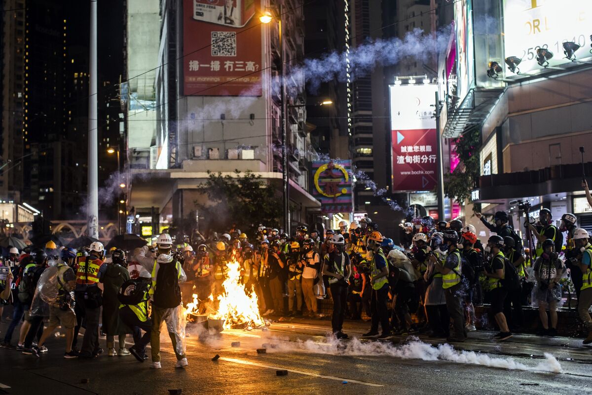 China Sends Local Media to Cover Hong Kong in Shift From 2014 - Bloomberg