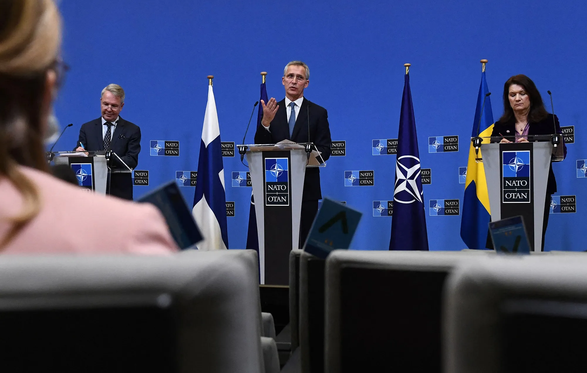 NATO Secretary General Jens Stoltenberg, center, Finland Minister&nbsp;for Foreign Affairs Pekka Haavisto, left,&nbsp;and Sweden Foreign minister Ann Linde, right,&nbsp;during&nbsp;a press conference after their meeting in Brussels on Jan.&nbsp;24.&nbsp;