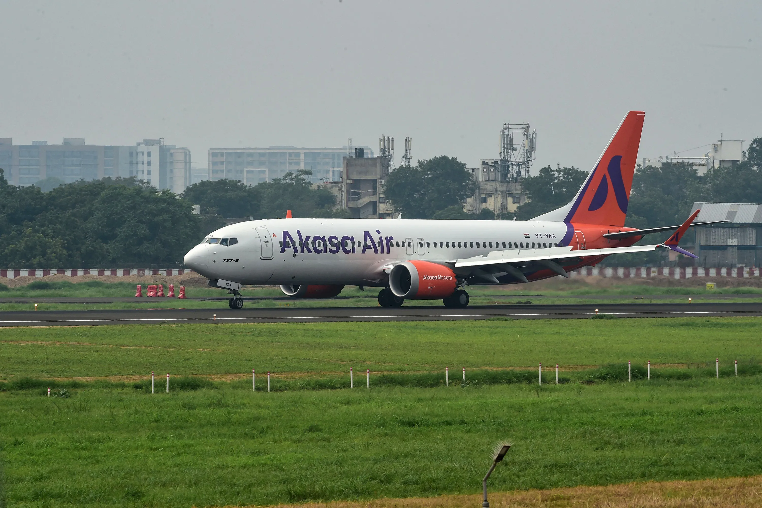 New Indian Airline Akasa Ekes Out 1% Share of Crowded Skies - Bloomberg