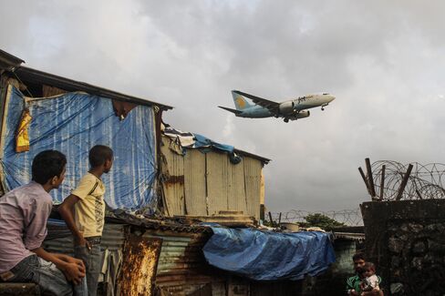 Etihad’s 24% Jet Stake Wins It India Foothold Before AirAsia