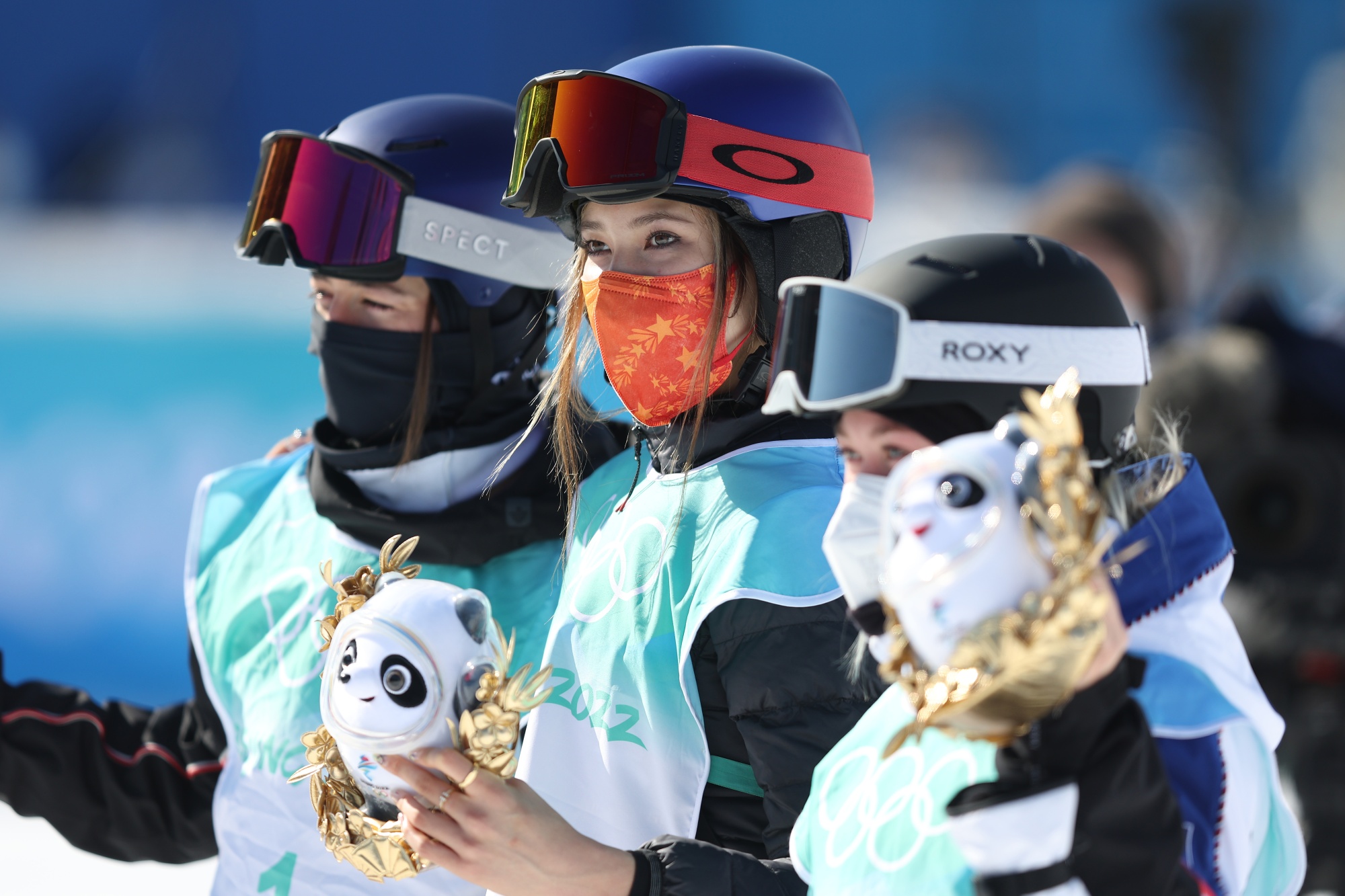 Winter Olympics: Eileen Gu Hailed for Gold Medal After Zhu Yi Was