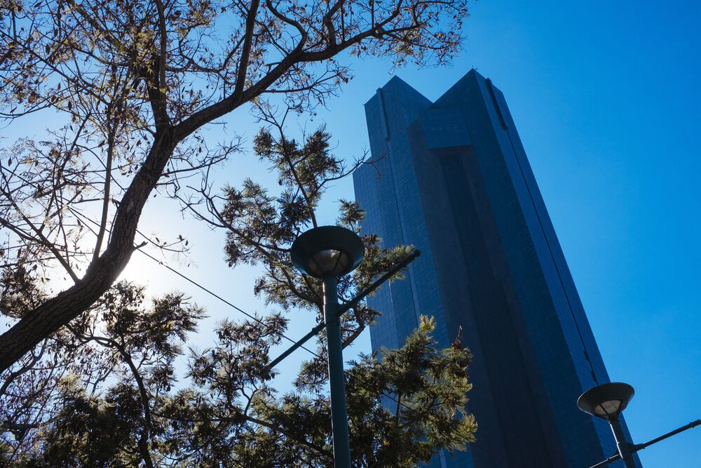 Why South Africa S Anc Aims To Take On The Central Bank Bloomberg
