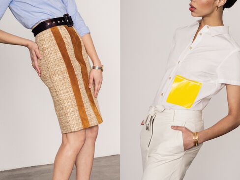 It’s a pocket, but better not to use it. Always tuck in the shirt, though.