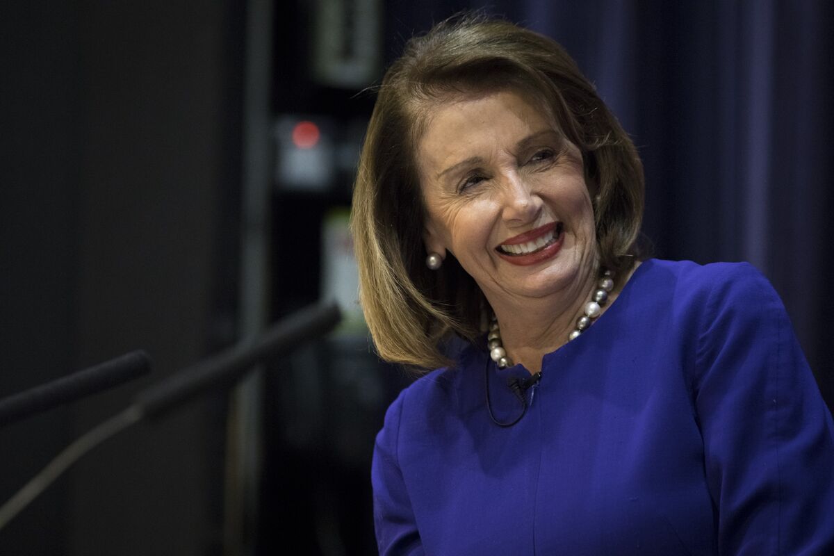 Nancy Pelosi Honored With JFK Profile in Courage Award - Bloomberg