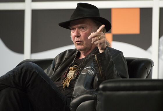 Neil Young Says He Must Pass U.S. Marijuana Test to Vote in 2020