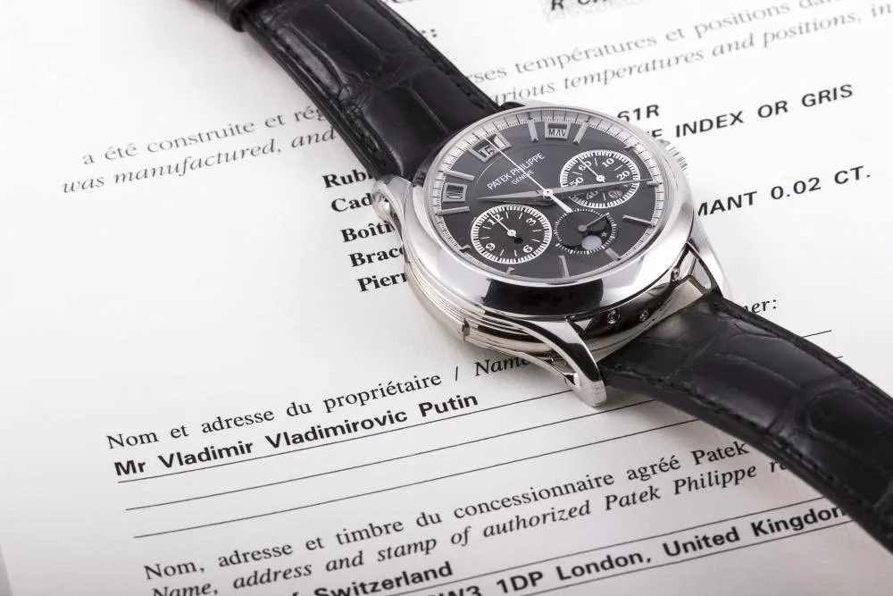 Patek philippe 5208p sale