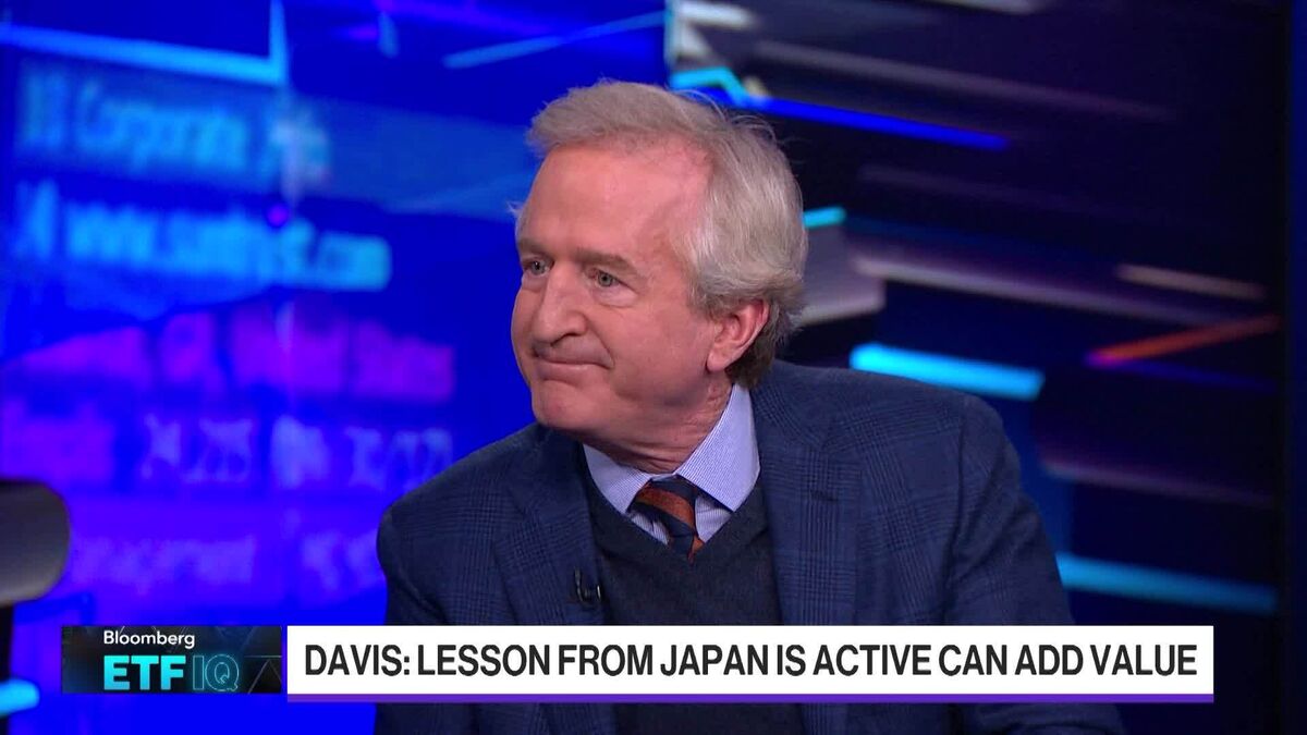 Active, Value Outperforming: Chris Davis