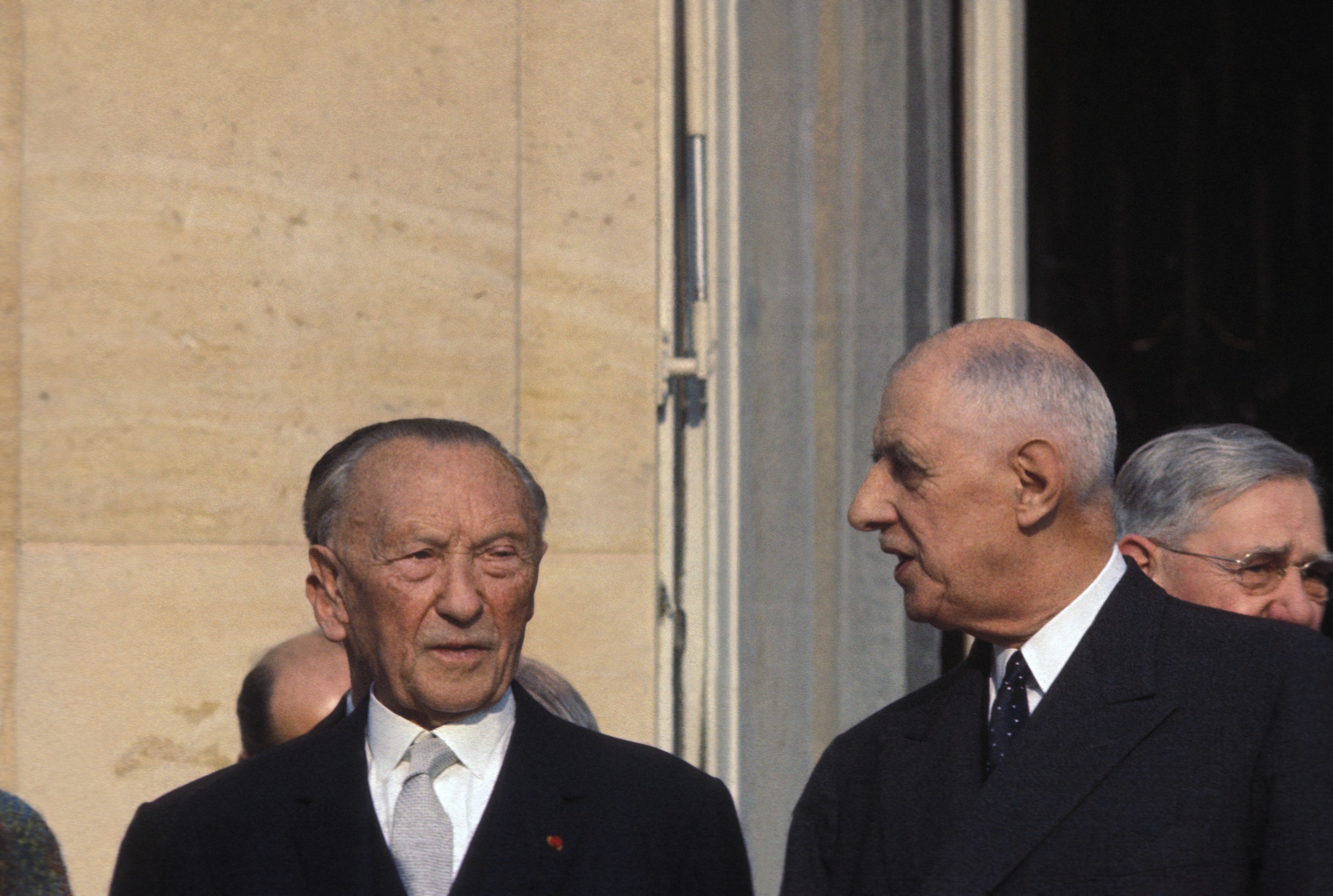 Nixon and de Gaulle »