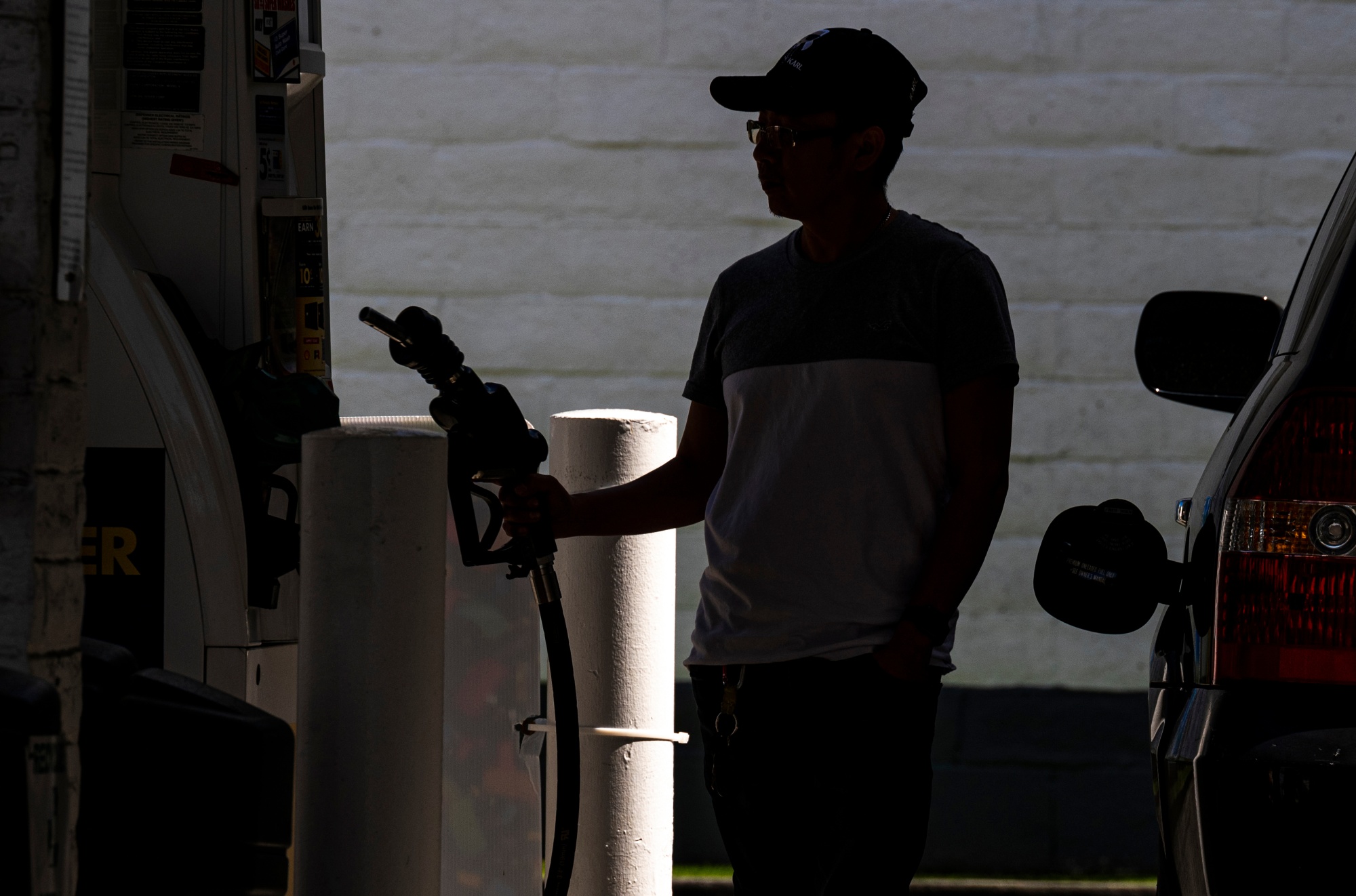 Why Are US Gas Prices Going Up? When Will Gasoline Fall? Bloomberg