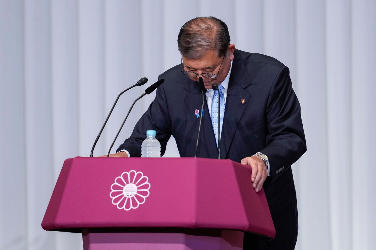 ブルームバーグのニュース記事「【コラム】大仕事終えた石破氏、残すのは弱体化した日本－リーディー」の画像